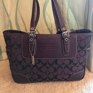 COACH Signature Canvas Burgundy Tote